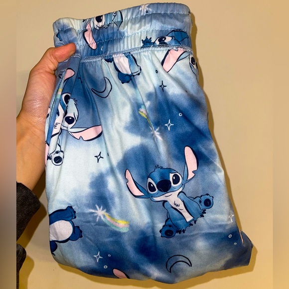 Disney Lilo and Stitch pajama pants - Picture 1 of 4
